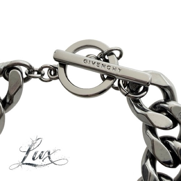 Givenchy Statement Rhinestones Bracelet - Picture 7 of 7